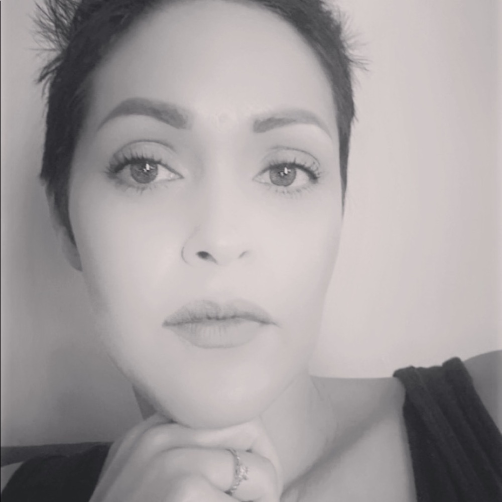 Meet your Posher, Mari
